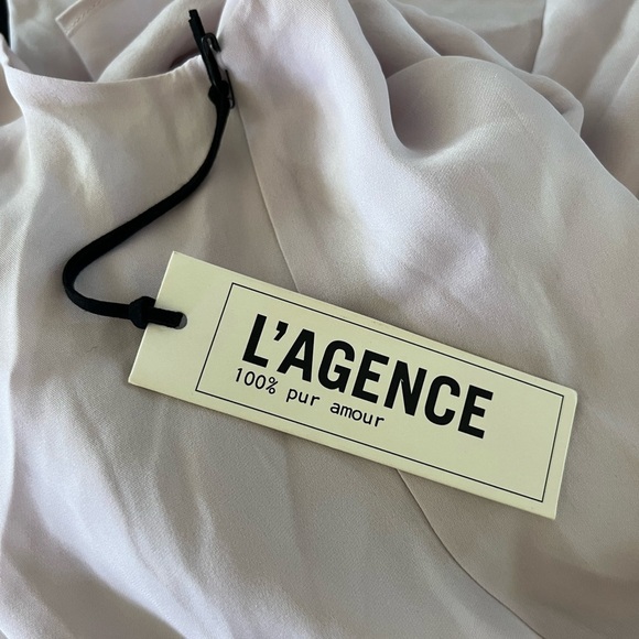 L’AGENCE Scoop Neck Sleeveless Blouse in pretty Lavender - Picture 12 of 15